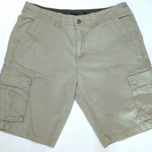 KHAKI cargo shorts size 34 BC Clothing